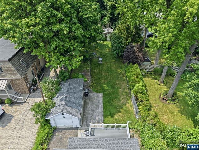 25 6th Street, Englewood Cliffs, NJ 07632