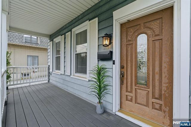 25 6th Street, Englewood Cliffs, NJ 07632