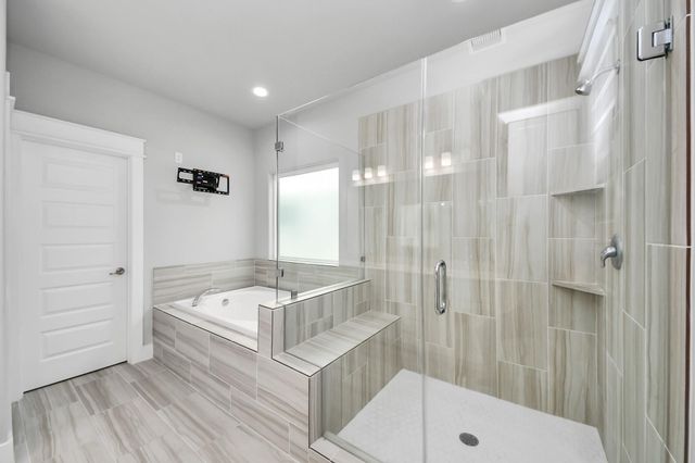 2507 Des Chaumes Street, Houston, TX 77026