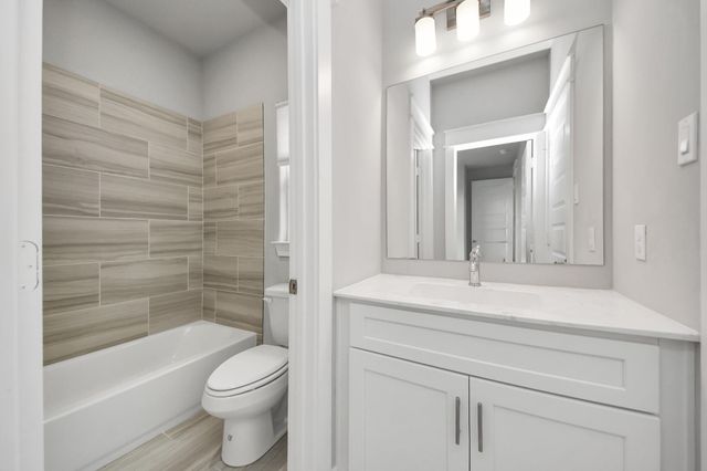 2507 Des Chaumes Street, Houston, TX 77026