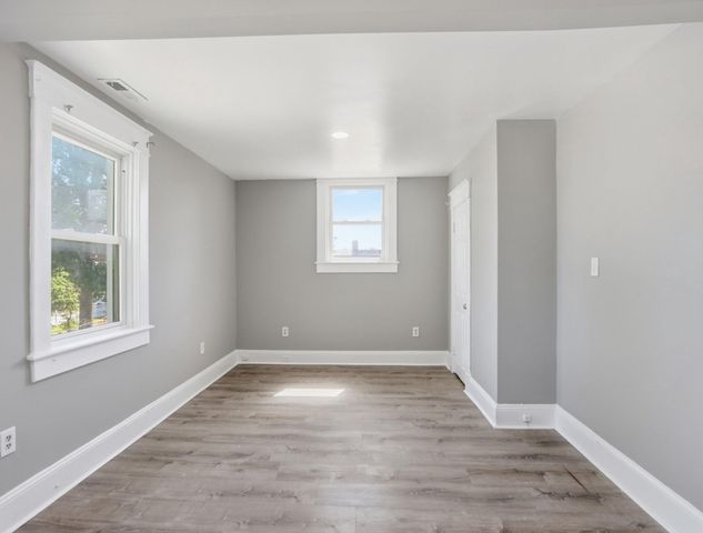 3605 FRANKFORD, Baltimore, MD 21214