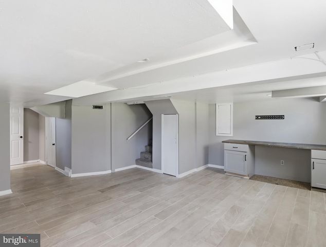 3605 FRANKFORD, Baltimore, MD 21214