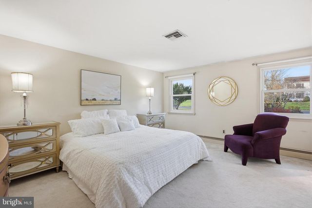 460 ROCKSVILLE RD, Southampton, PA 18966