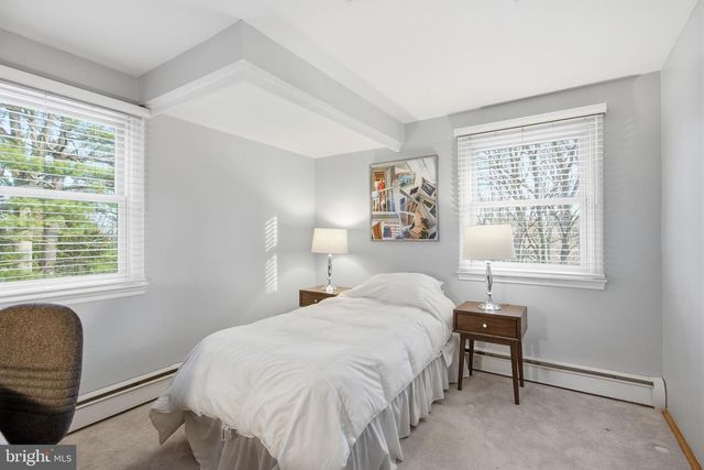 460 ROCKSVILLE RD, Southampton, PA 18966