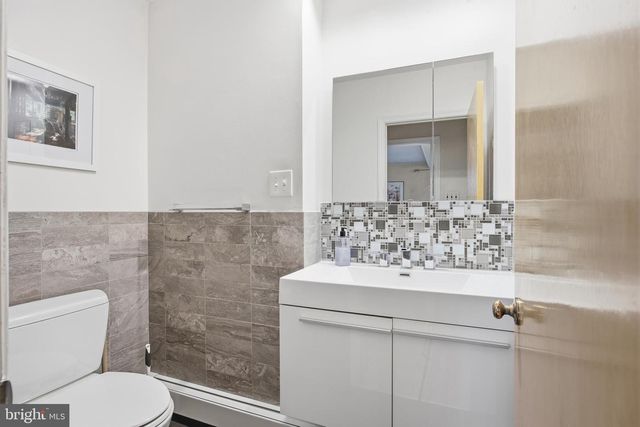 460 ROCKSVILLE RD, Southampton, PA 18966