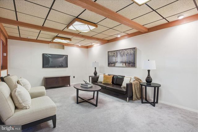 460 ROCKSVILLE RD, Southampton, PA 18966