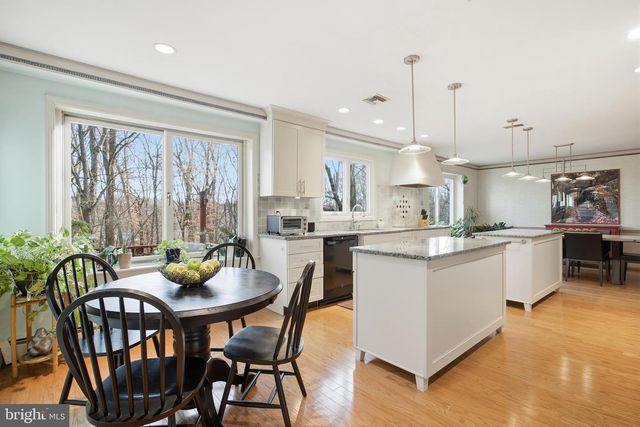 460 ROCKSVILLE RD, Southampton, PA 18966