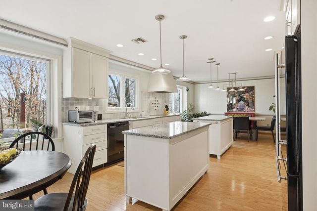 460 ROCKSVILLE RD, Southampton, PA 18966