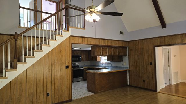 121 Jervis Mims, Hattiesburg, MS 39401