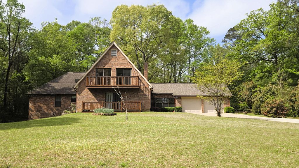 121 Jervis Mims, Hattiesburg, MS 39401