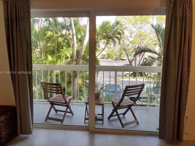 7845 CAMINO REAL O-210, Miami, FL 33143