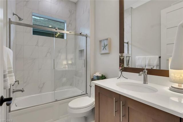 8790 Calypso CT, Naples, FL 34112