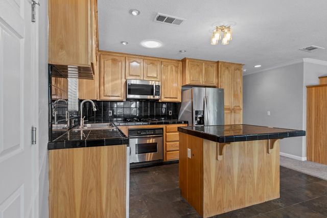 5113 Parks Ave, Salida, CA 95368