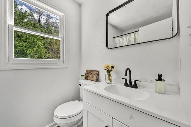 2321 Dunkirk AVE, Roanoke, VA 24012