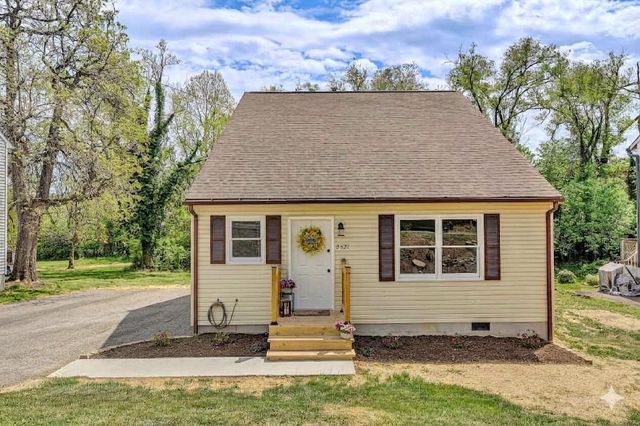 2321 Dunkirk AVE, Roanoke, VA 24012