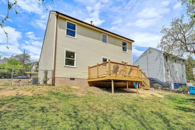 2321 Dunkirk AVE, Roanoke, VA 24012