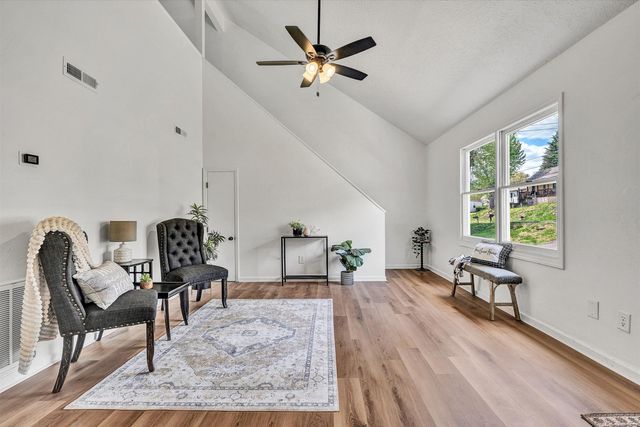 2321 Dunkirk AVE, Roanoke, VA 24012