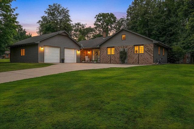 915 LA COUNT ROAD, Green Bay, WI 54313