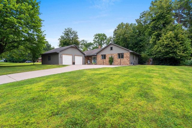 915 LA COUNT ROAD, Green Bay, WI 54313