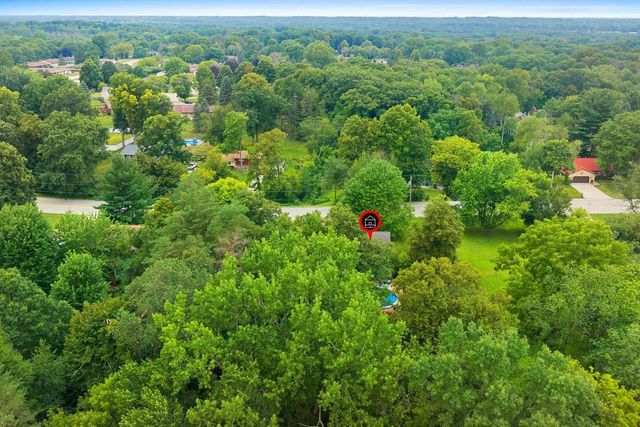 915 LA COUNT ROAD, Green Bay, WI 54313