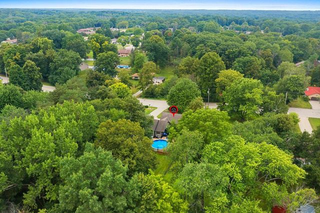 915 LA COUNT ROAD, Green Bay, WI 54313