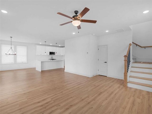 245 Lakeview Drive, Locust Grove, GA 30248