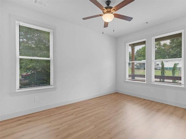 245 Lakeview Drive, Locust Grove, GA 30248