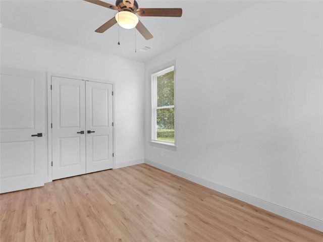 245 Lakeview Drive, Locust Grove, GA 30248