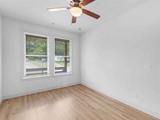 245 Lakeview Drive, Locust Grove, GA 30248