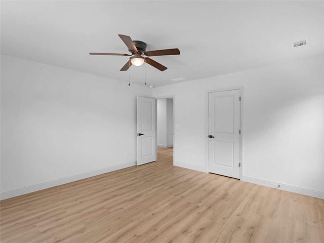 245 Lakeview Drive, Locust Grove, GA 30248