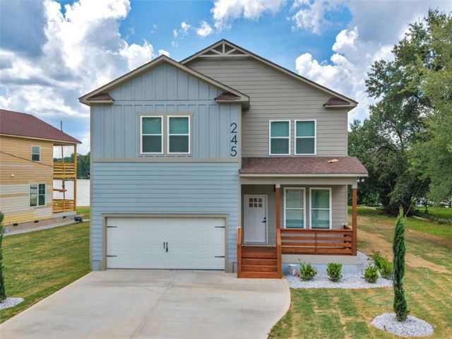 245 Lakeview Drive, Locust Grove, GA 30248