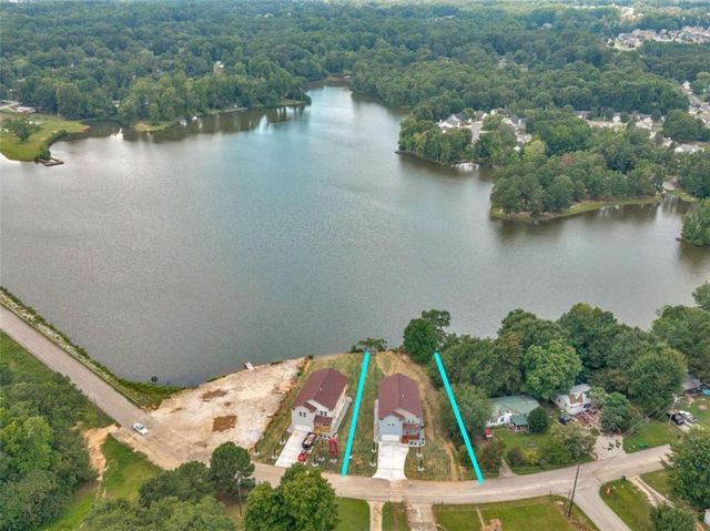 245 Lakeview Drive, Locust Grove, GA 30248