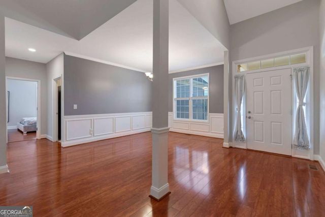 6365 Aarons Way, Flowery Branch, GA 30542