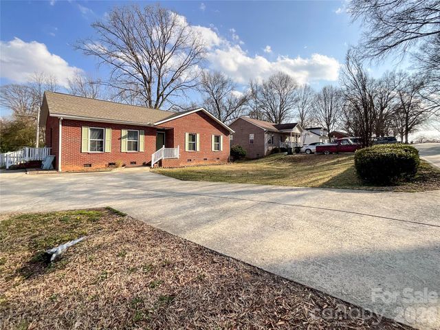 1812 Icemorlee Street, Monroe, NC 28110