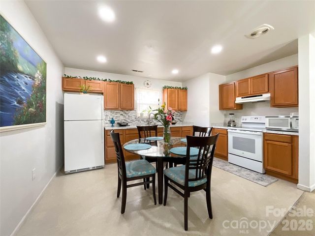 1812 Icemorlee Street, Monroe, NC 28110