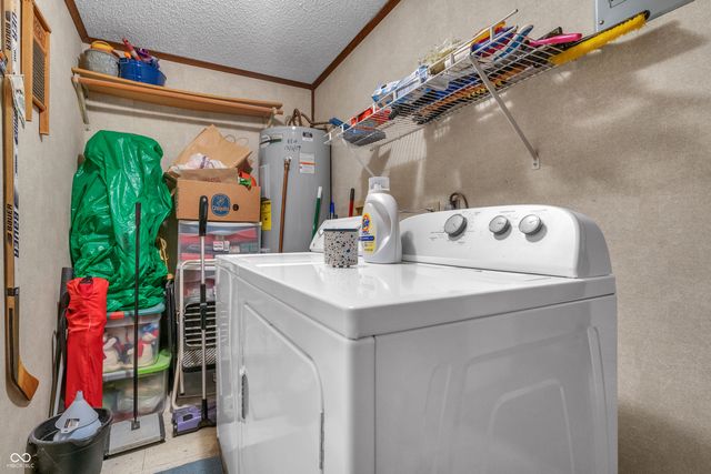 3033 S P Street, Elwood, IN 46036
