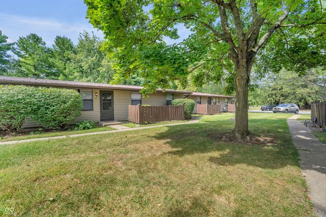 3033 S P Street, Elwood, IN 46036