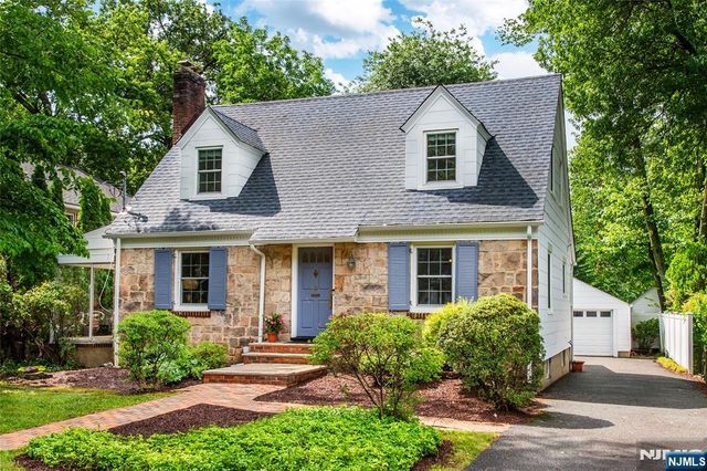 9 Hamilton Terrace, Montclair, NJ 07043