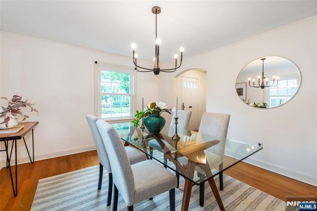 9 Hamilton Terrace, Montclair, NJ 07043