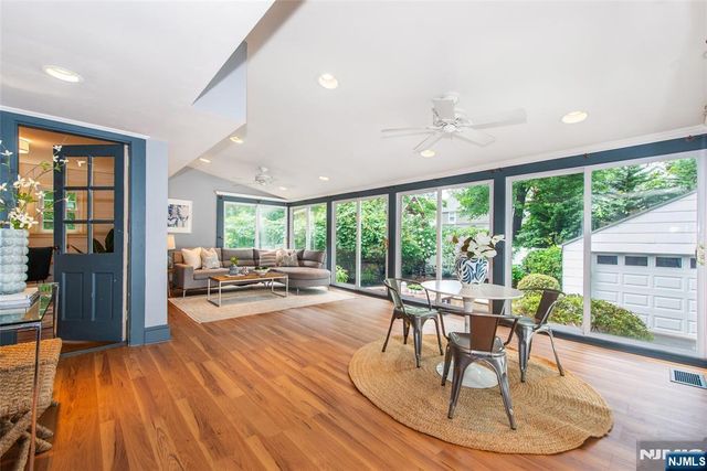 9 Hamilton Terrace, Montclair, NJ 07043