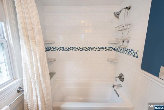 9 Hamilton Terrace, Montclair, NJ 07043