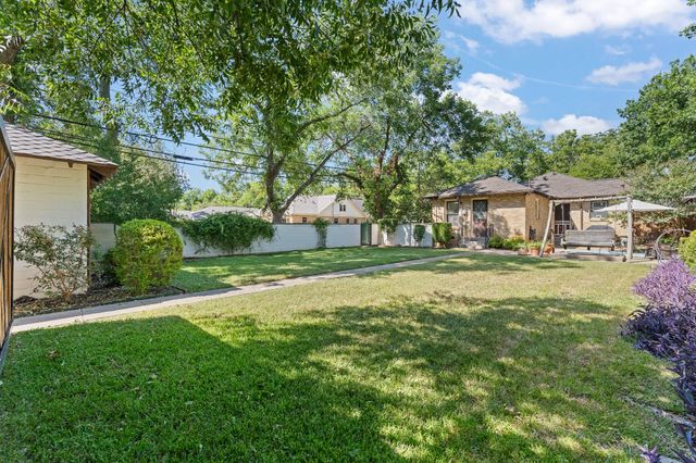 115 Bellevue Drive, Cleburne, TX 76033
