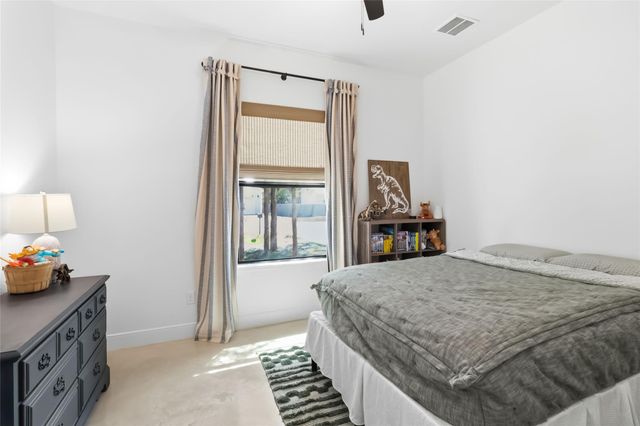 178 Waikakaaua DR, Bastrop, TX 78602