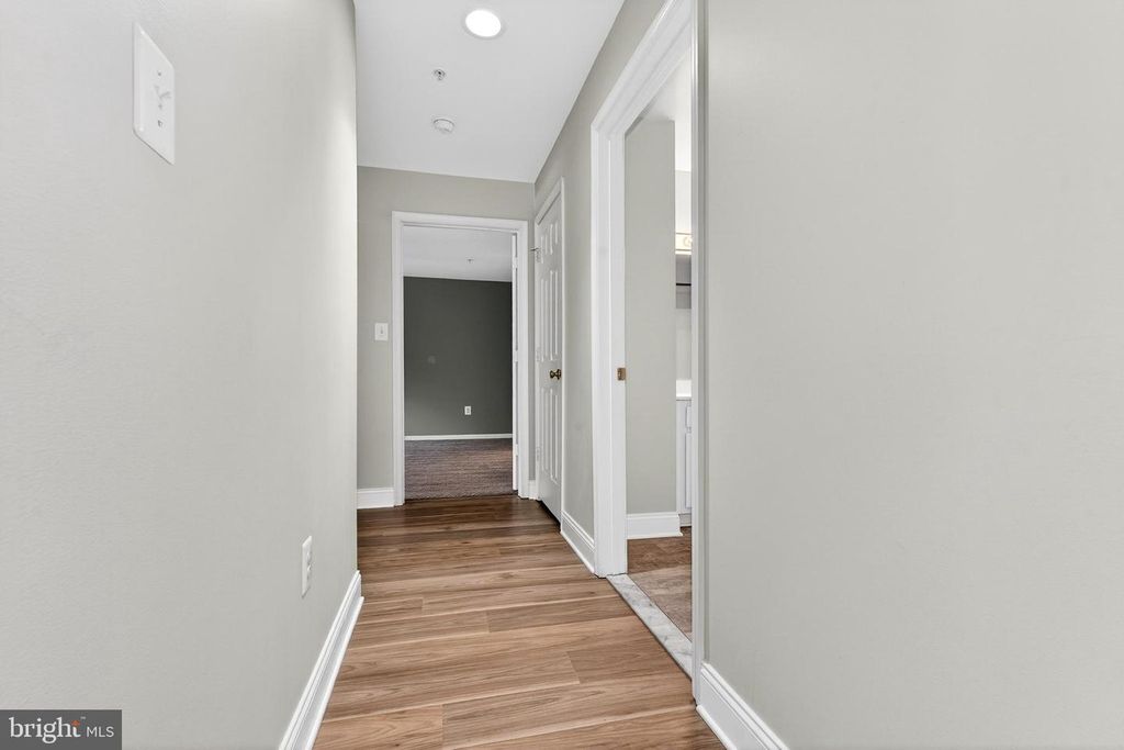 Image 13 of property listing at 4500 CHAUCER WAY #101, Owings Mills, MD 21117