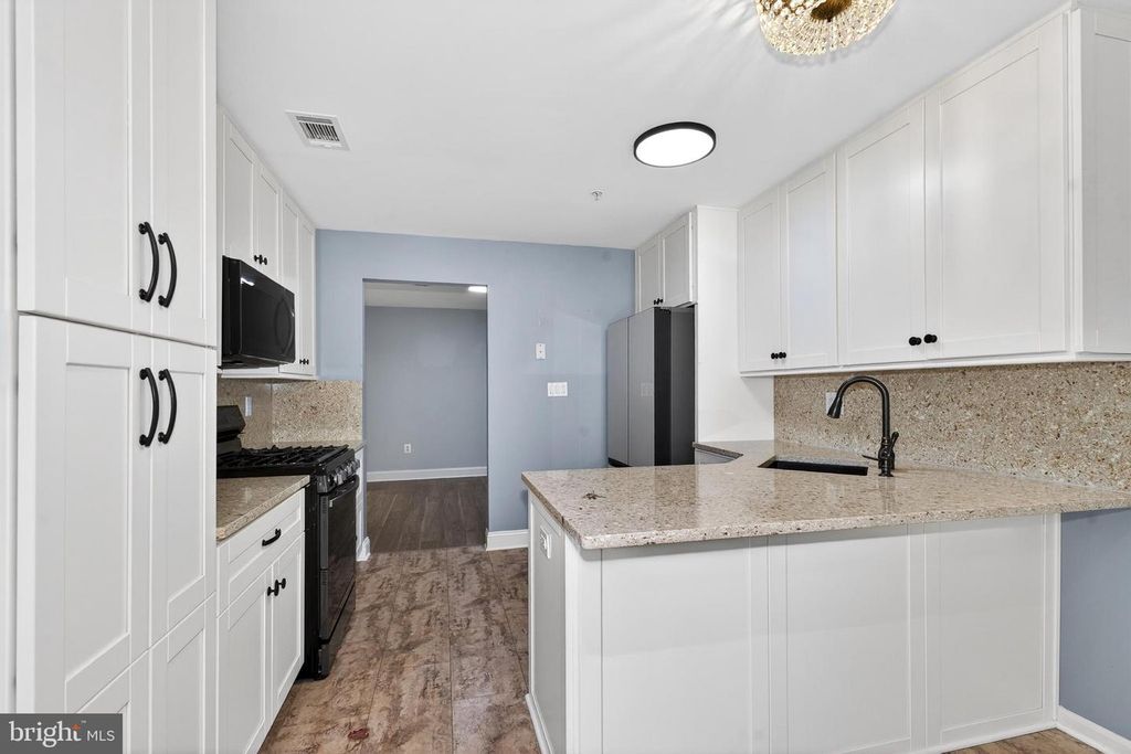 Image 25 of property listing at 4500 CHAUCER WAY #101, Owings Mills, MD 21117