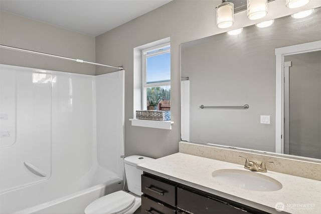 1858 Challenger Street, Ferndale, WA 98248