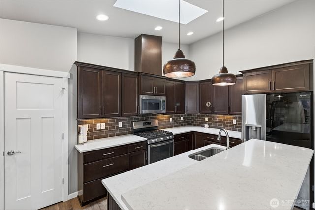 1858 Challenger Street, Ferndale, WA 98248