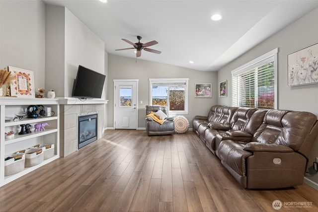 1858 Challenger Street, Ferndale, WA 98248