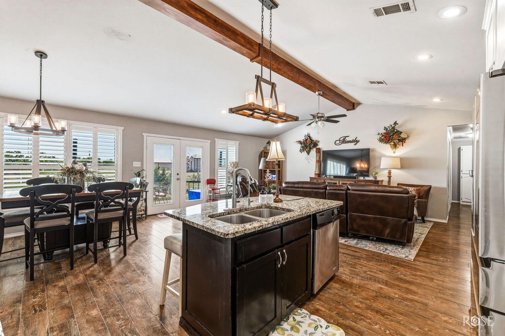 Image 11 of property listing at 12423 Us-277, San Angelo, TX 76904