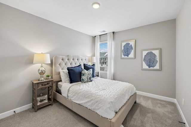 233 Champaign Pvt Drive, Hendersonville, TN 37075